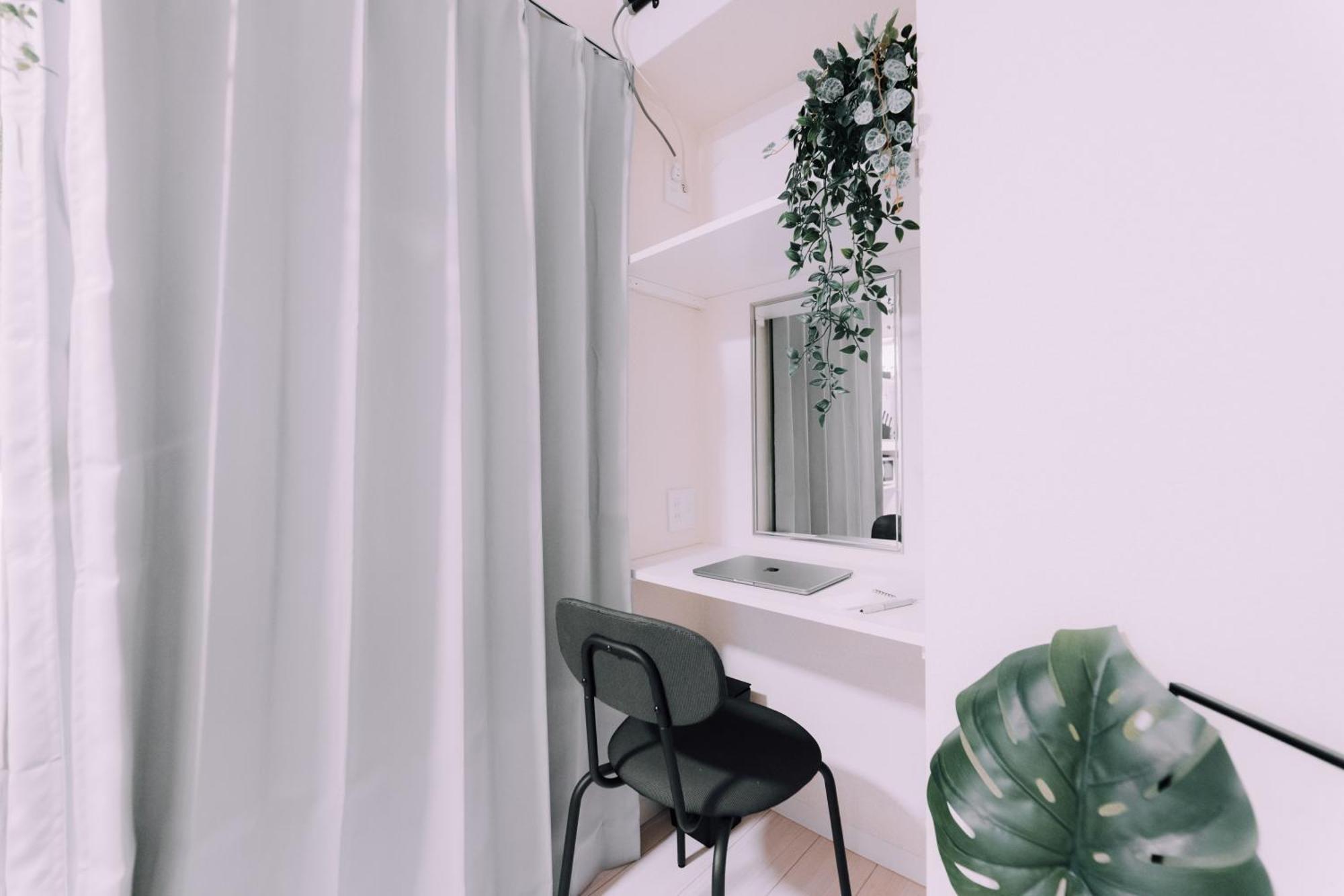 Apartemen Minimalist Loft Namba Compact With A 24-hour Gym Ma603 *